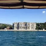 Hotel Golden Halic 3*
