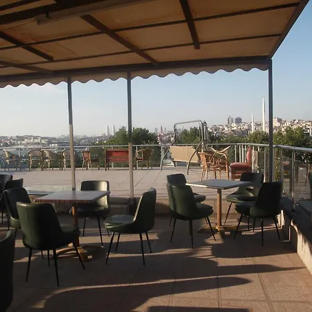 Otel Golden Halic 3*