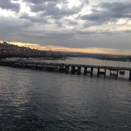 酒店 Golden Halic