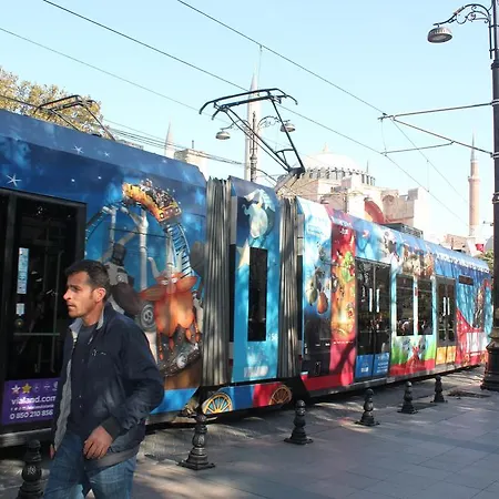 Hotel Golden Halic 3*