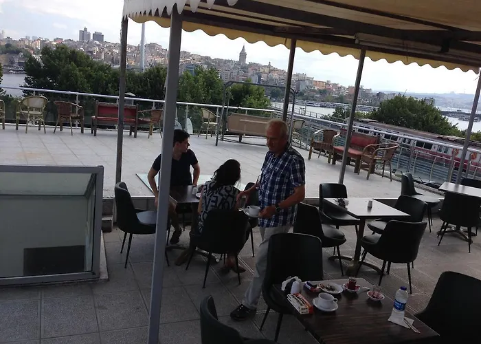 Hotel Golden Halic 3*