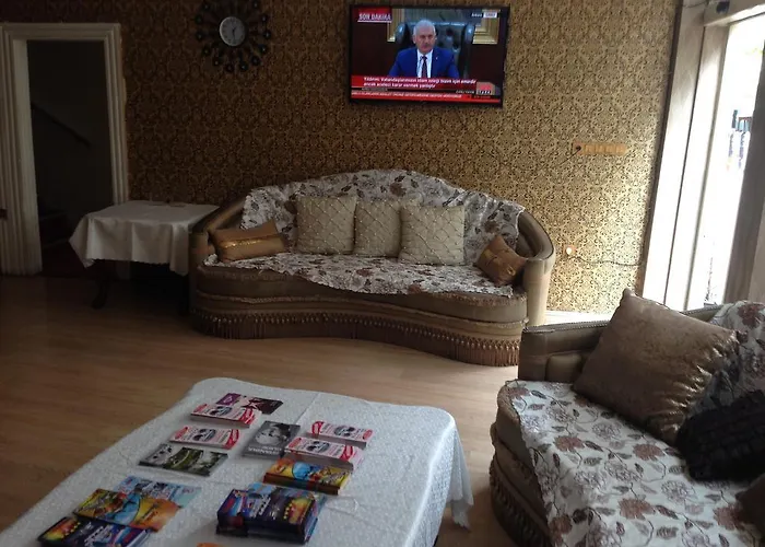 Hotel Golden Halic 3*