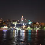 Hotel Golden Halic 3*