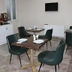 Golden Halic Hotel