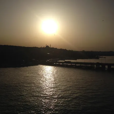 Hotel Golden Halic