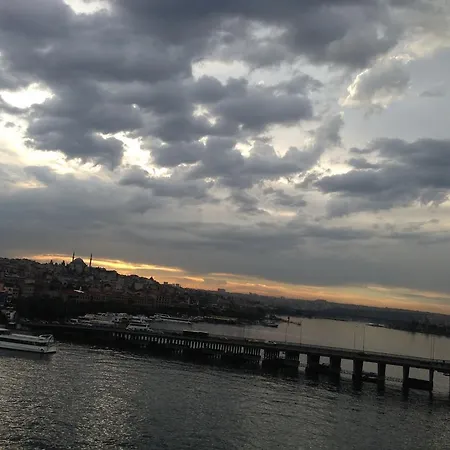 Golden Halic