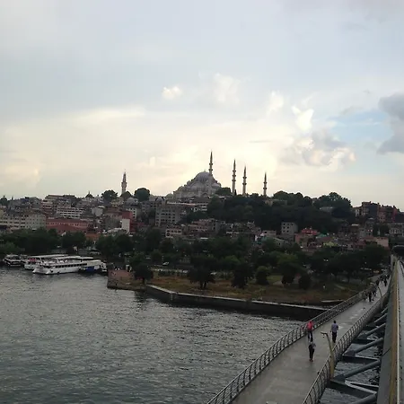 酒店 Golden Halic